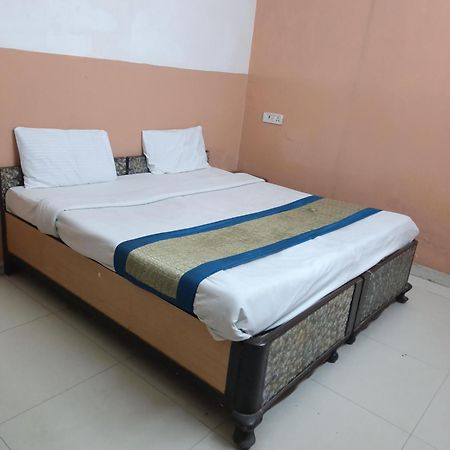 Hotel Royal India - Vijay Enclave New Delhi Exterior photo
